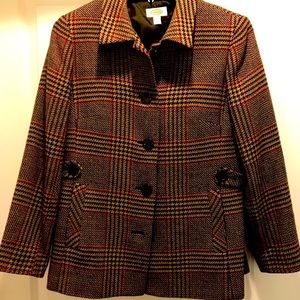 Ladies size 12 Talbots wool jacket / blazer fully lined. Brown black red plaid.